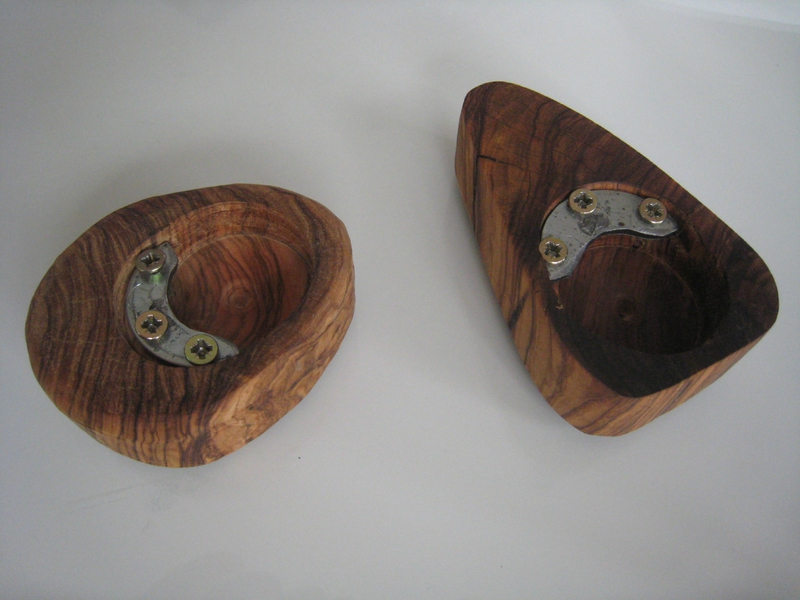 Des décapsuleurs en bois d&rsquo;olivier qui n’abîment pas les capsules