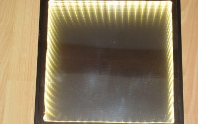 Un miroir infini pour Jérémie.