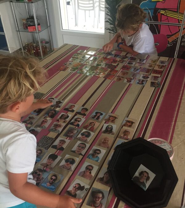 &lsquo;Qui est ce Famille&rsquo;