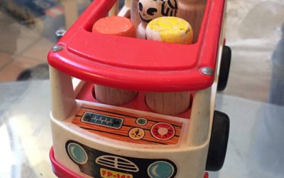 Une seconde vie pour le camion Fischer Price, pour Charles