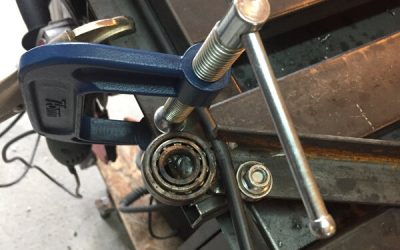 Une cintreuse pour faire des pieds en épingle