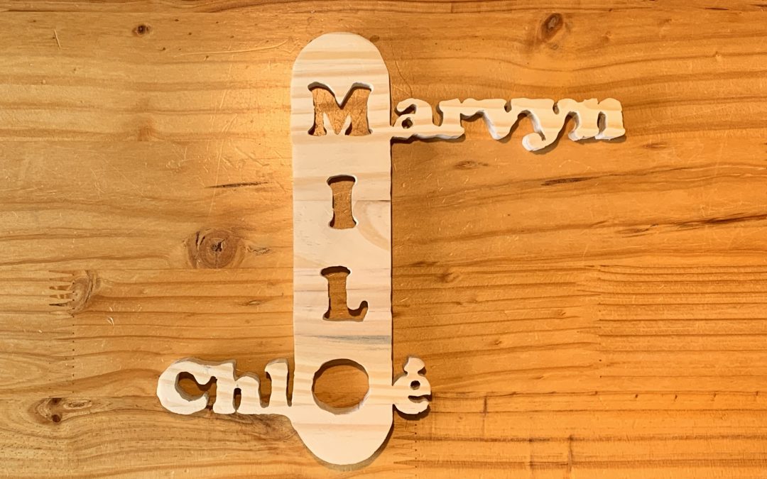 Une déco en bois découpé pour Milo