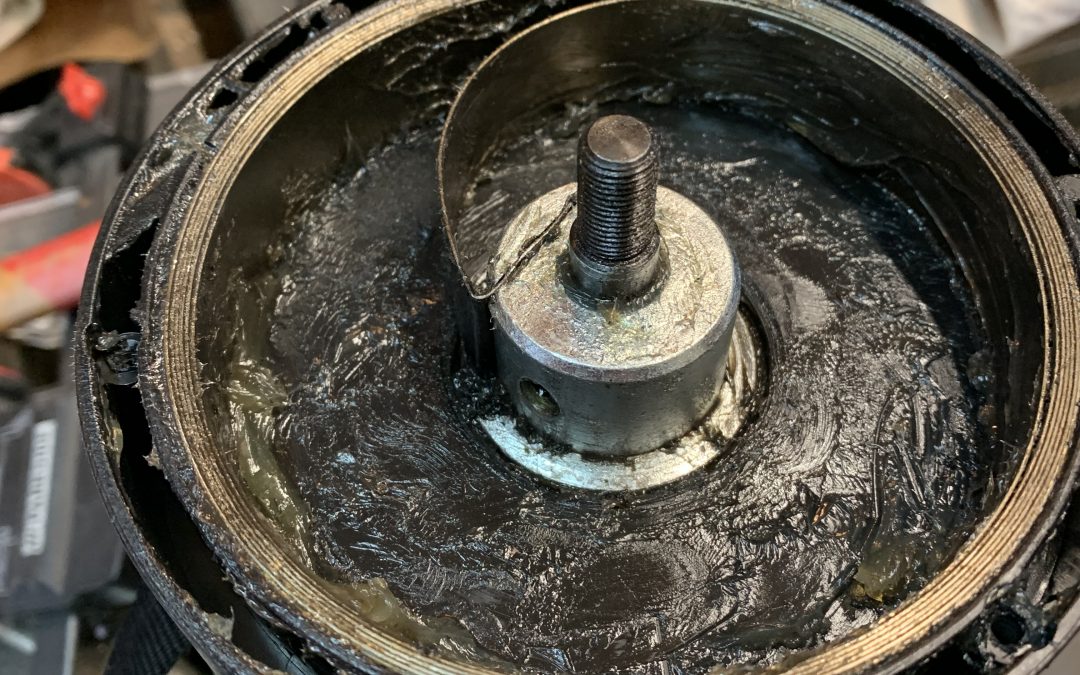 La réparation du ressort du rameur de Pauline