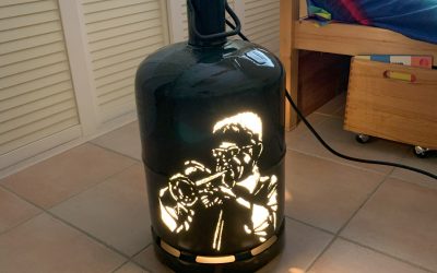 (Encore) une lampe bouteille de gaz pour l’anniversaire d’Yves