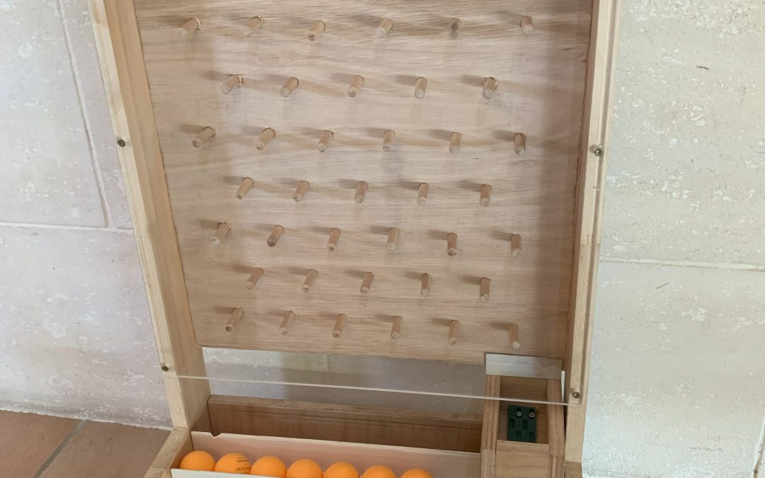 Un jeu d&rsquo;arcade en bois pour les 10 ans de Charles