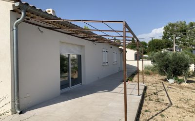 Une pergola en acier pour Viviane